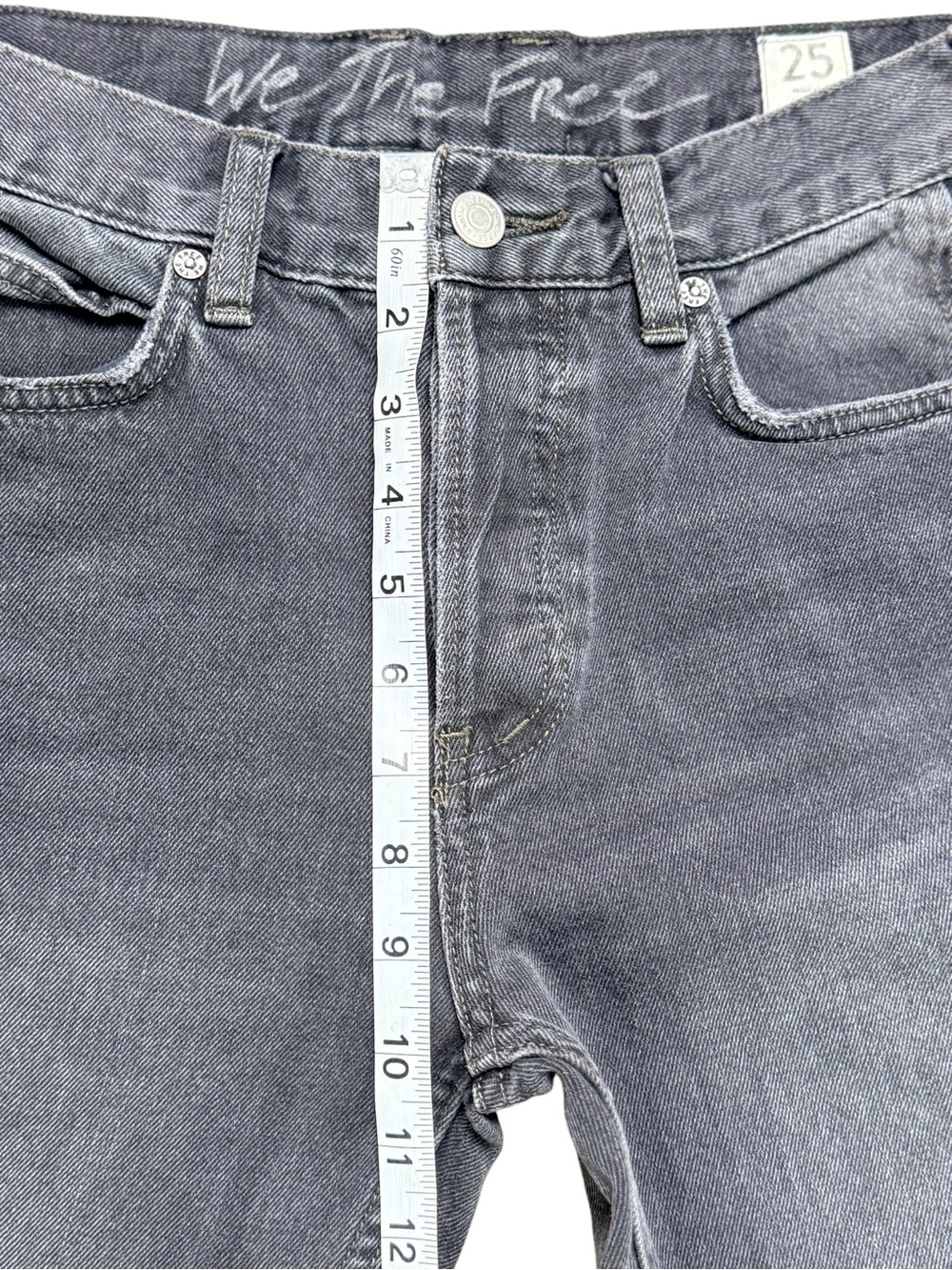 We The Free Black Distressed Straight Crop Jeans Women’s 25 Raw Hem 100% Cotton - Picture 8 of 9